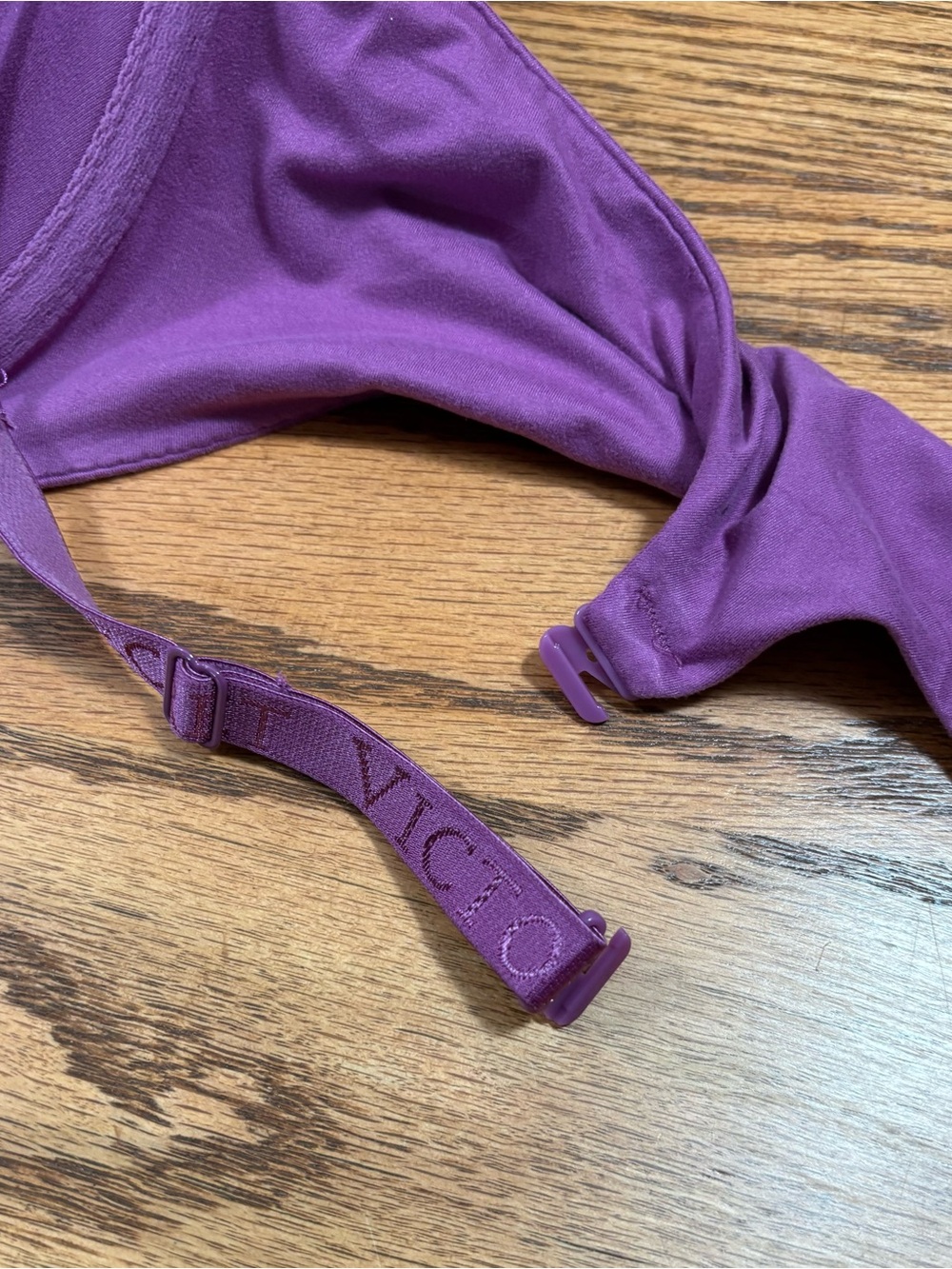 VICTORIA'S SECRET Lined Demi Bra Underwire Convertible Adjustable Straps Sz 38DD - Picture 4 of 7
